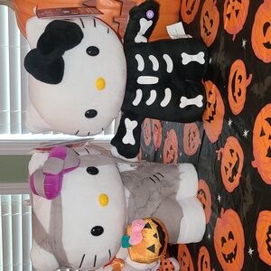 Hello Kitty Halloween Side Stepper 🎃